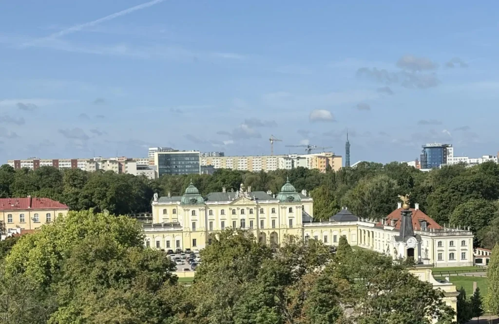 Branicki-Palast Białystok Panorama – Blick vom Hotel Golebiewski auf den Schlosspark